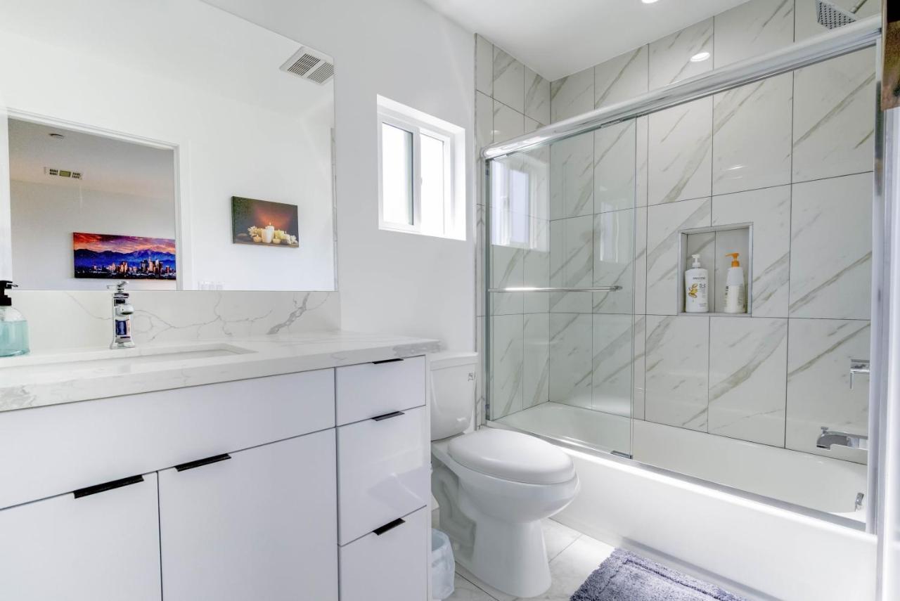 Modern Apartment In Studio City Los Angeles Buitenkant foto